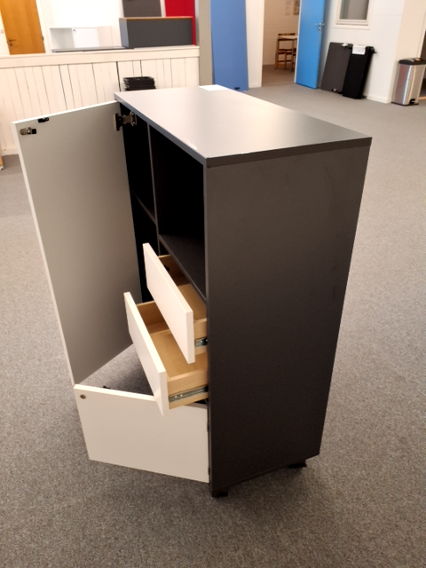 Skab 3015