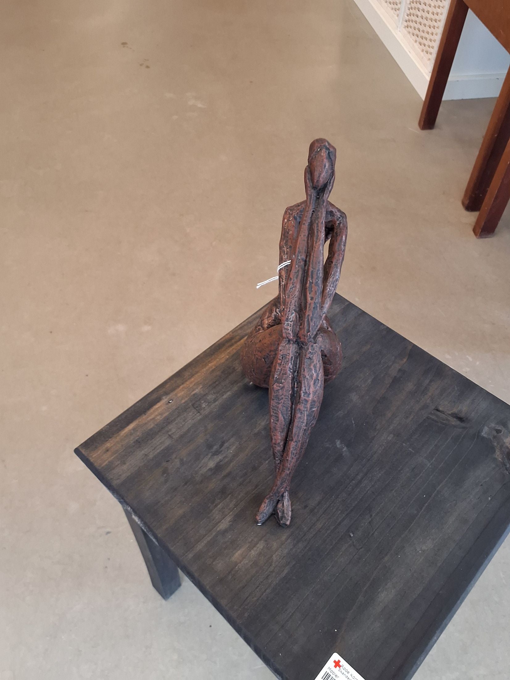 Dame Sculptur