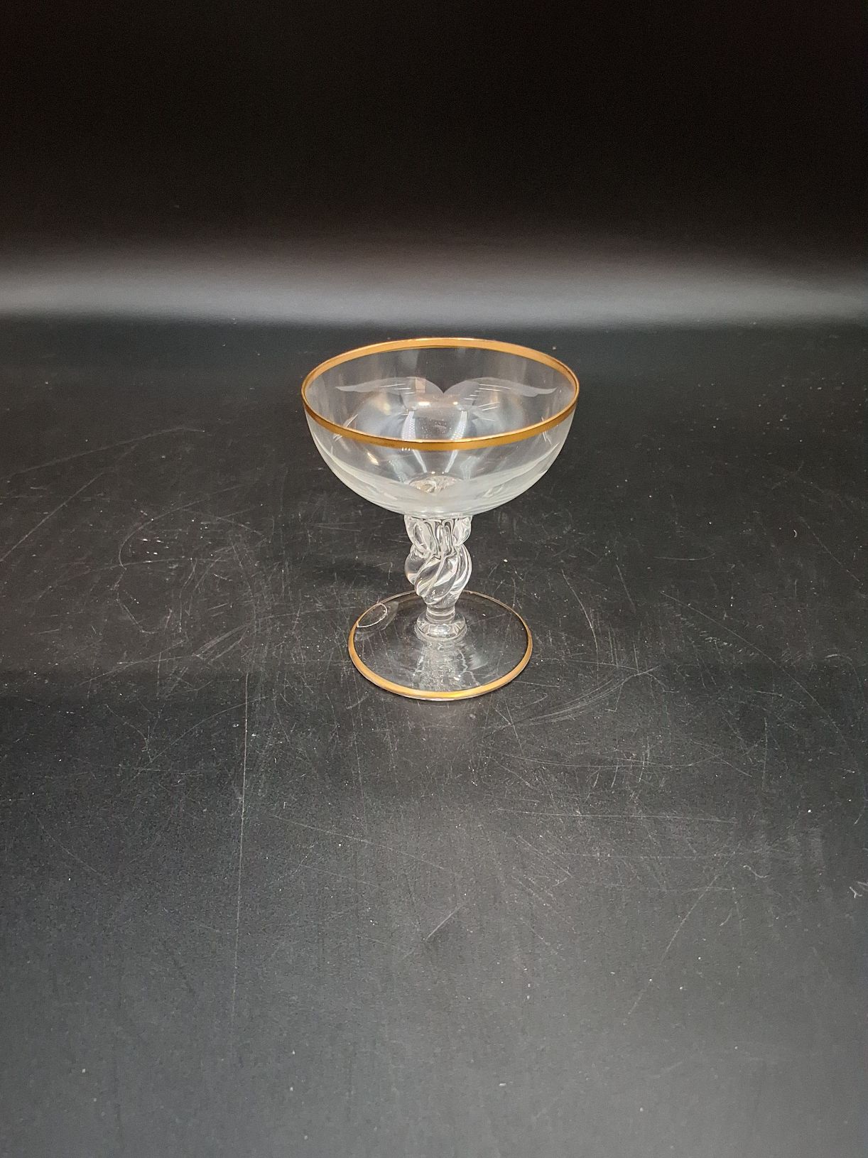 Glas Mågestel