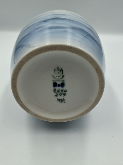 B&G Vase med skibs motiv
