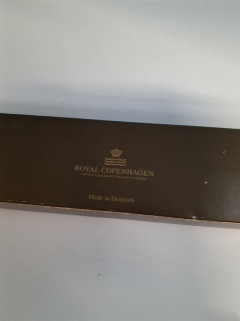 Konfekt nål fra Royal copenhagen