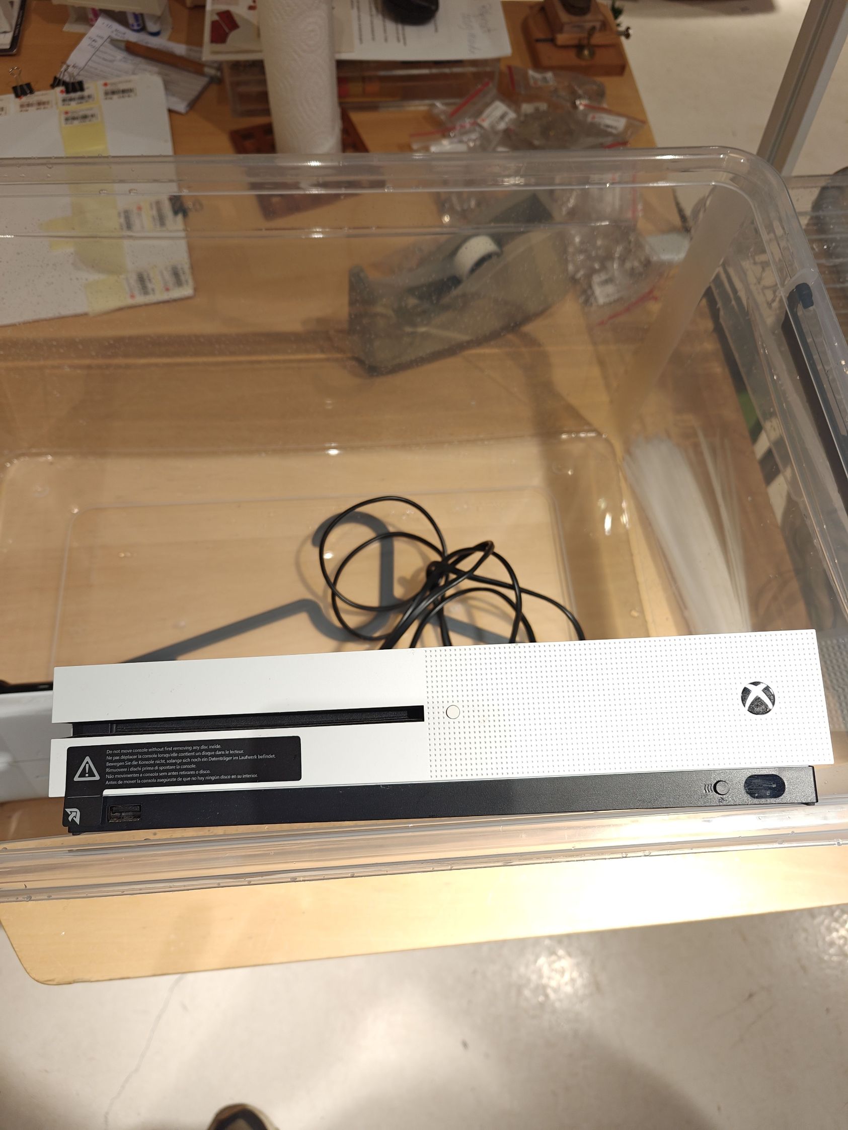 Xbox One s