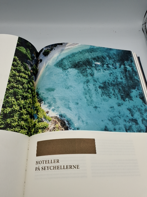 Bog: Blixen Tours