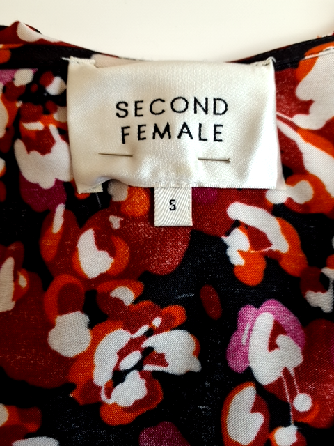 Second Female Bluse (O186)