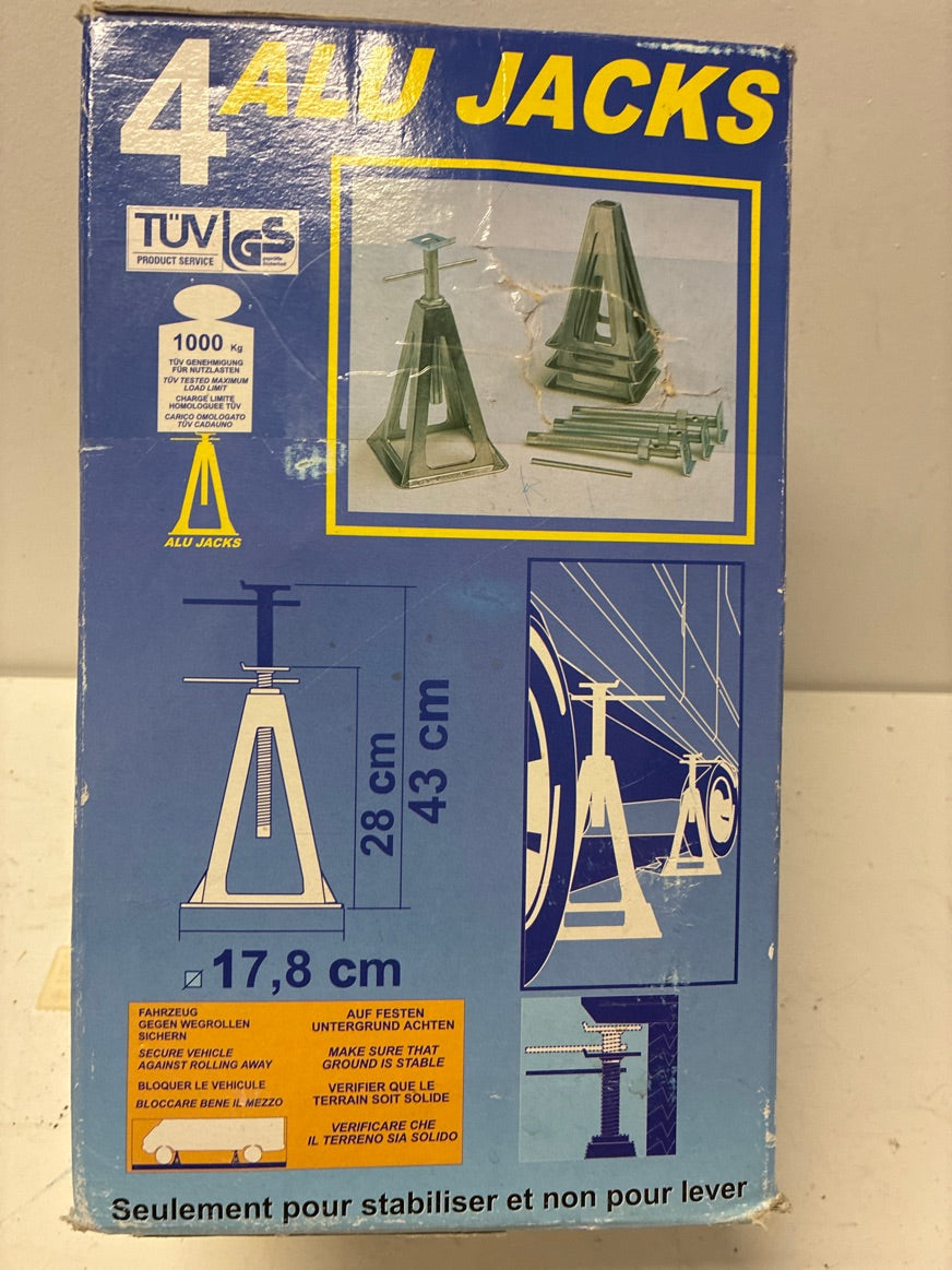 Alu Jacks bukke til campingvogn
