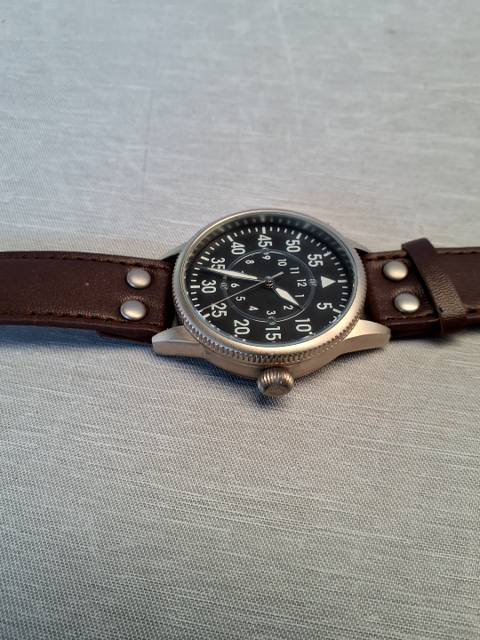 Pilot Watch Collection Ur