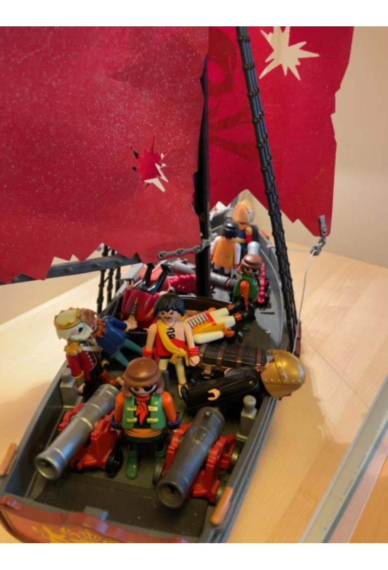 Playmobil piratskib