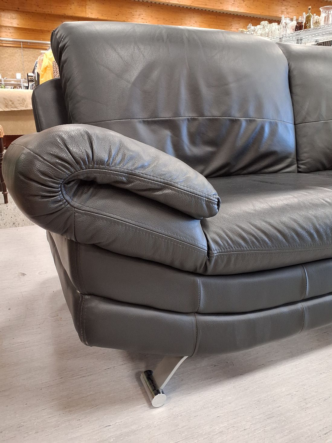Sofa sort 3 pers