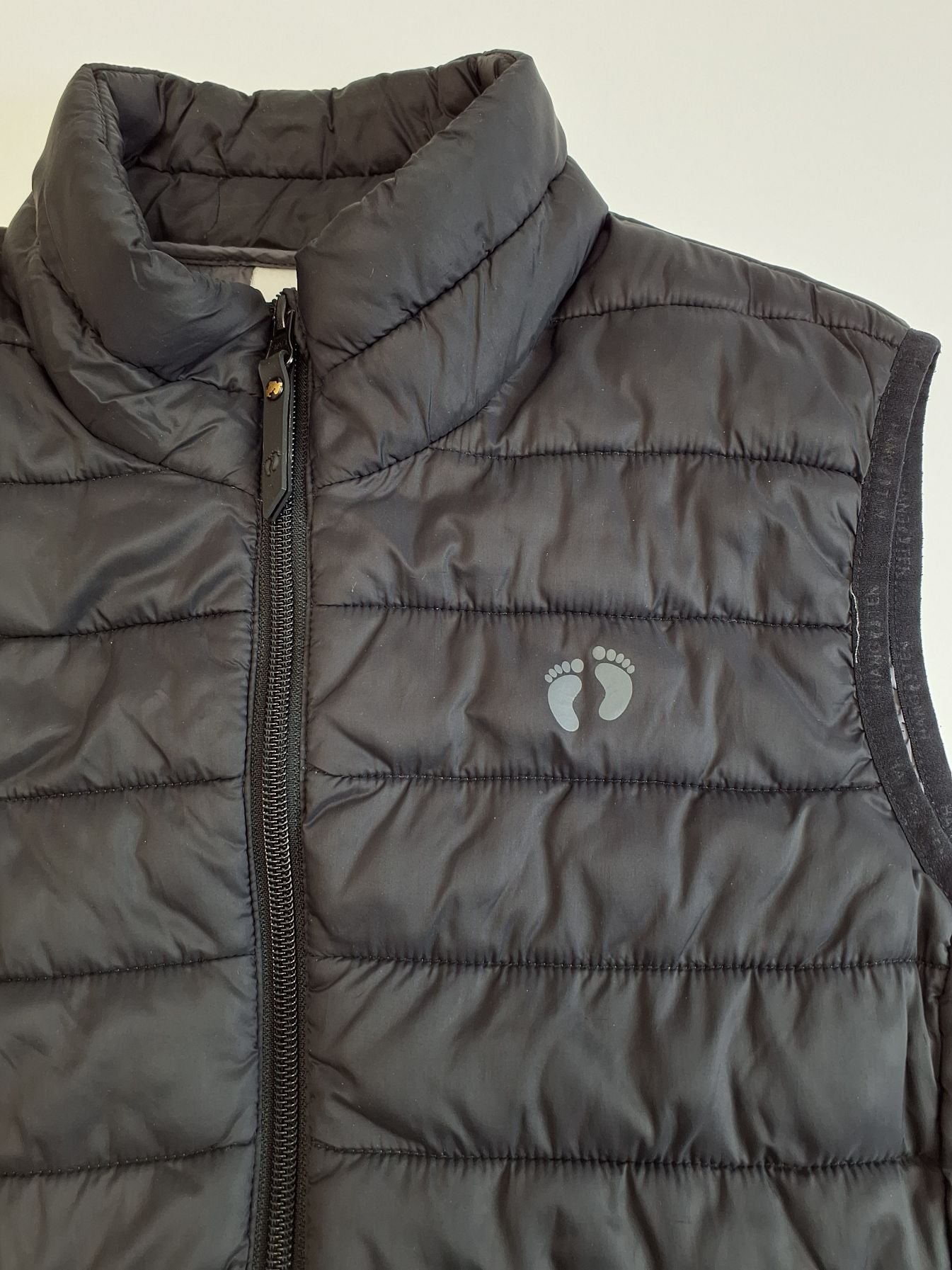 Hangten Vest
