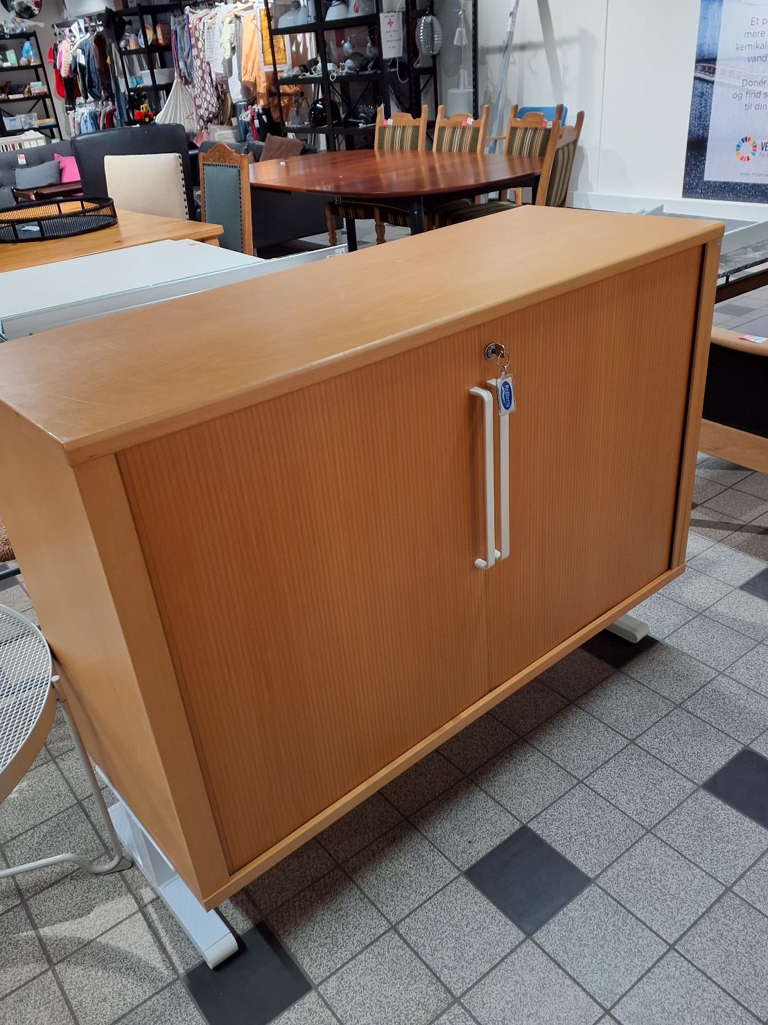 Arkivskab fra System B8
