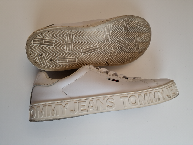 Tommy Jeans Sneakers (H768)