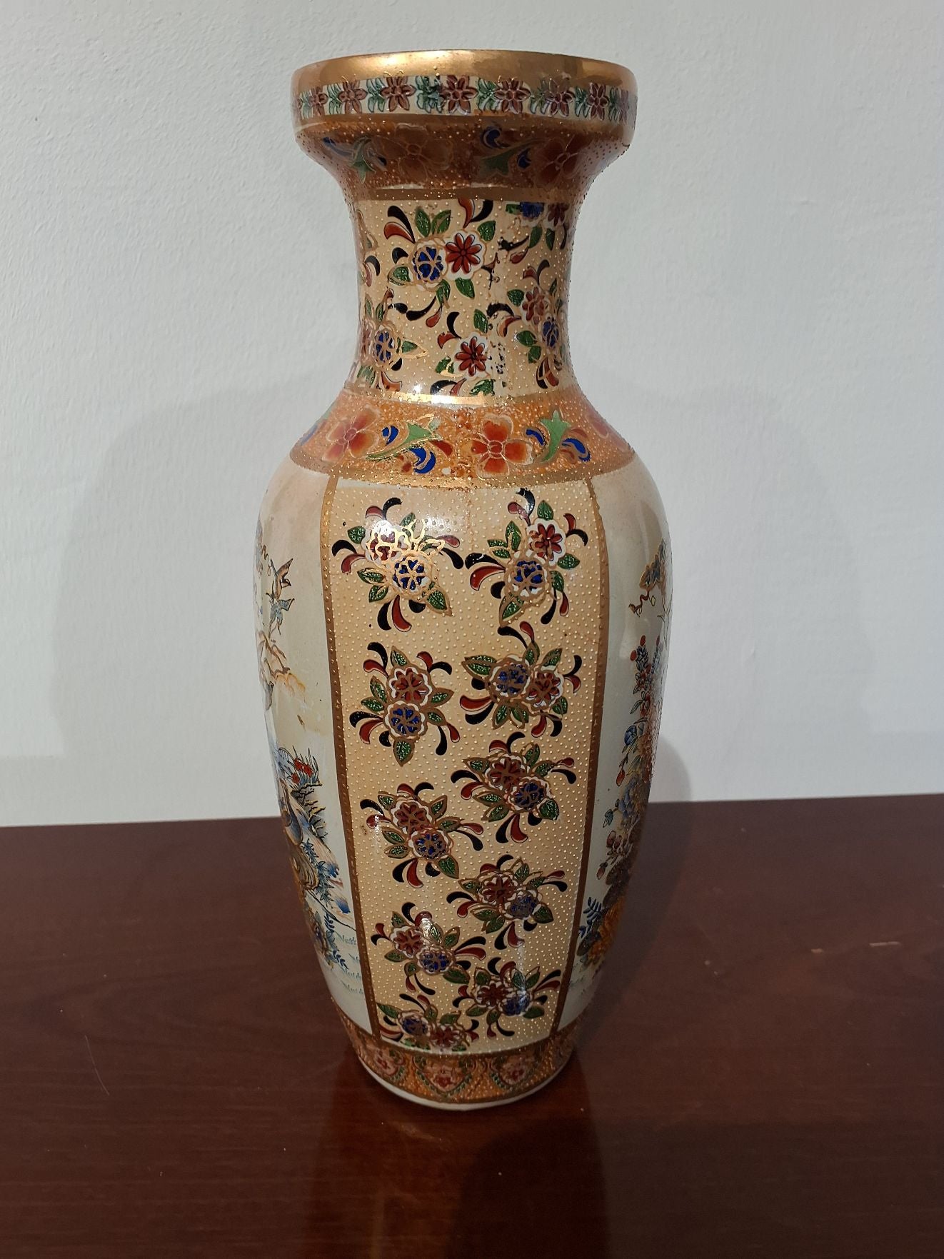 Vase satuma-stil