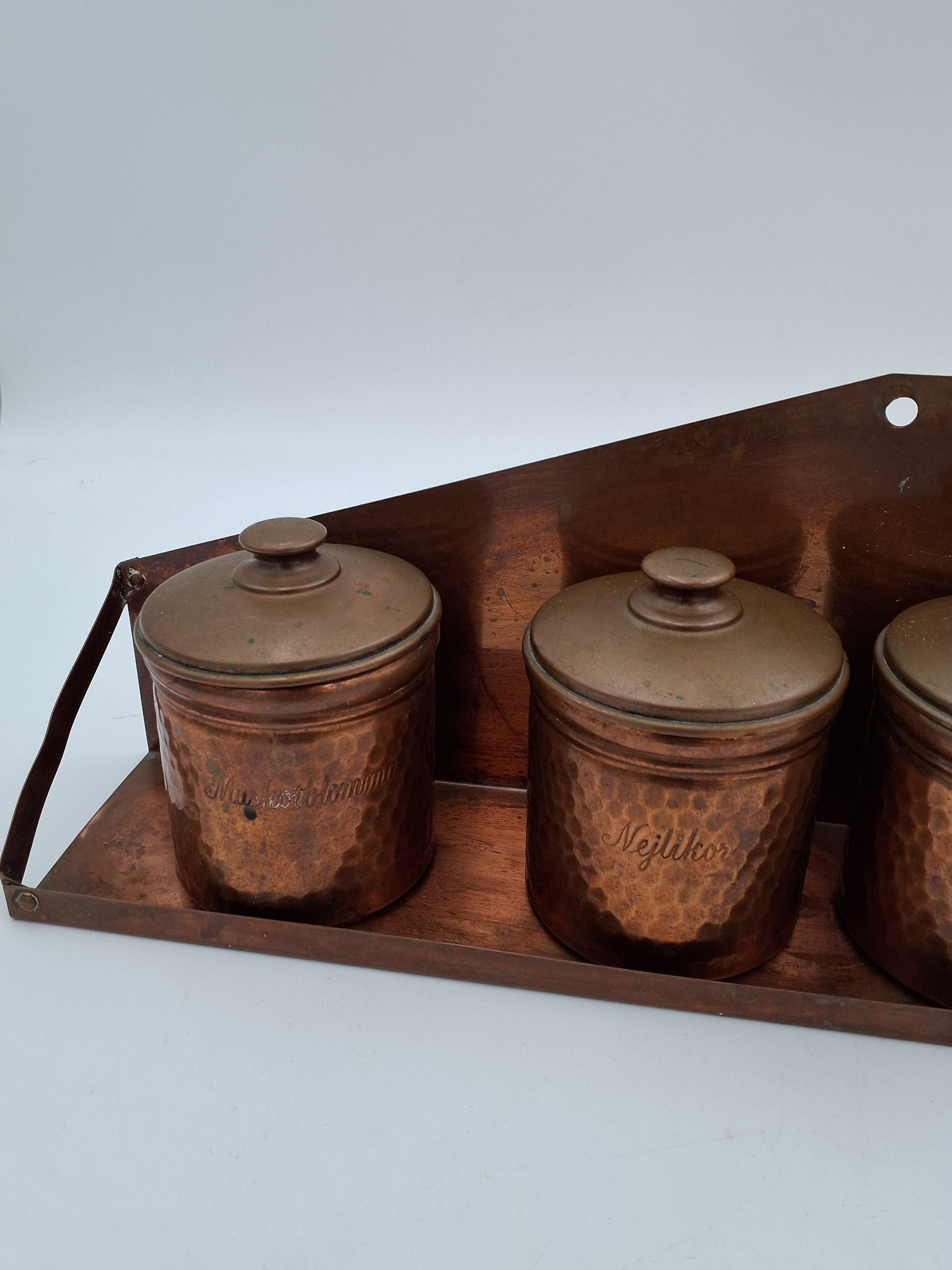 7 Krydderikrukker i kobber