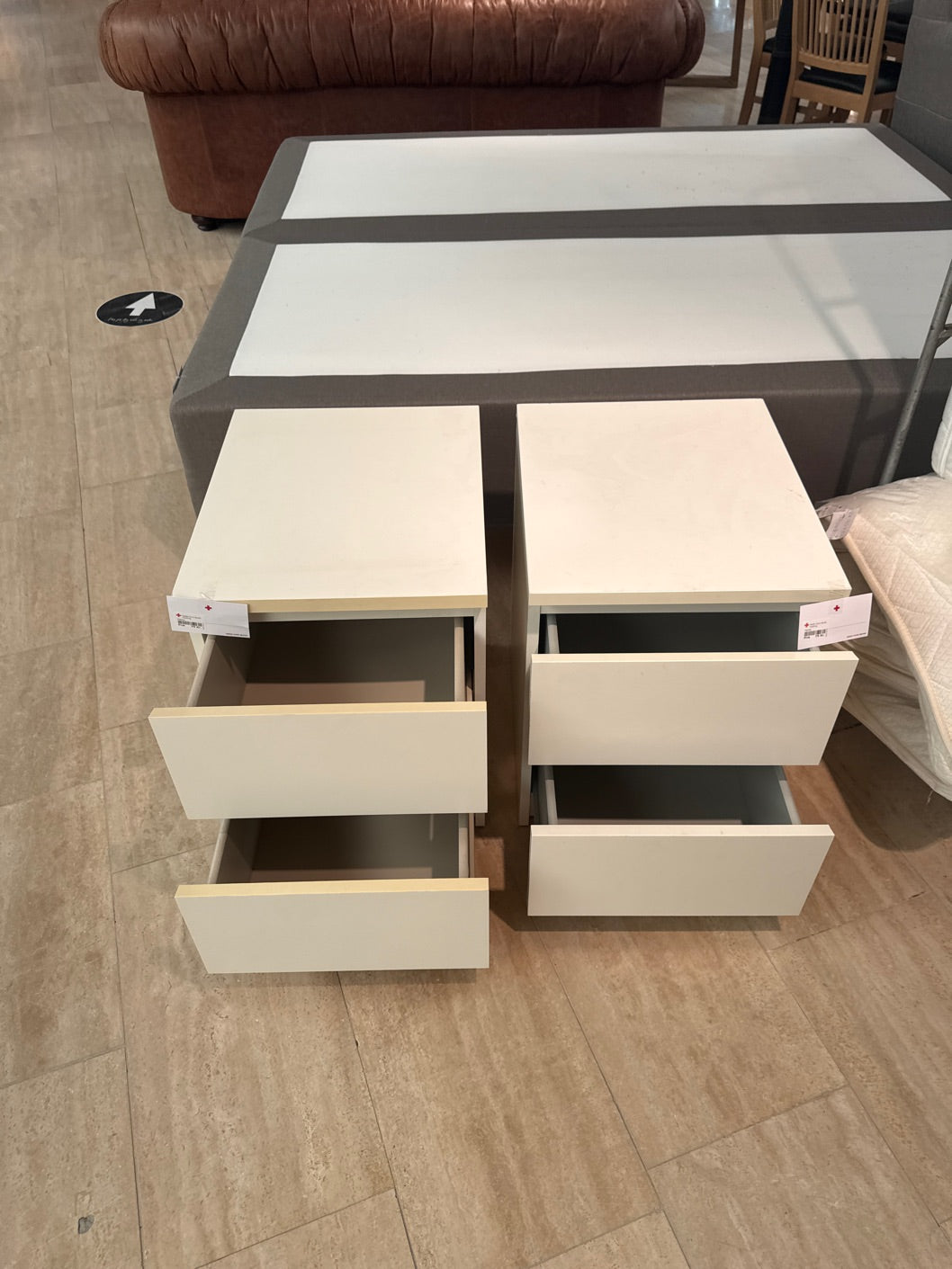 Natbord hvid