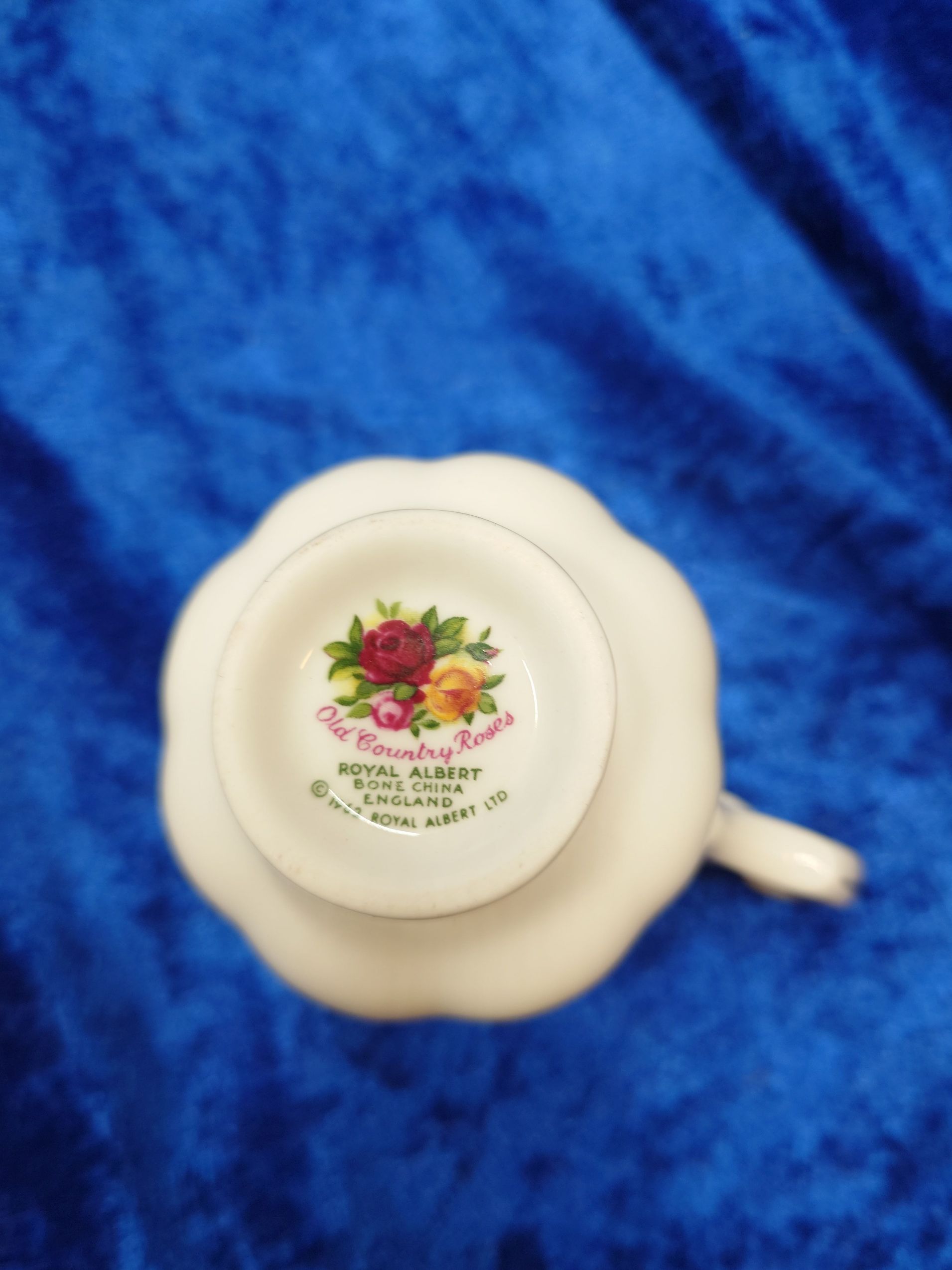 Old Country Roses