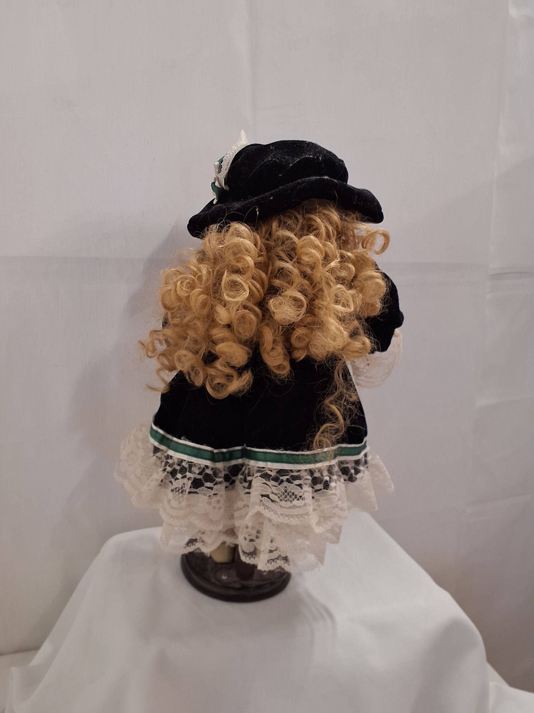 Porcelænsdukke.