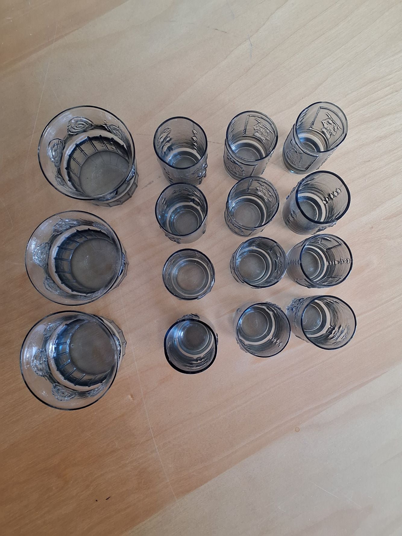 3 drinksglas + 12 snapse/shotglas
