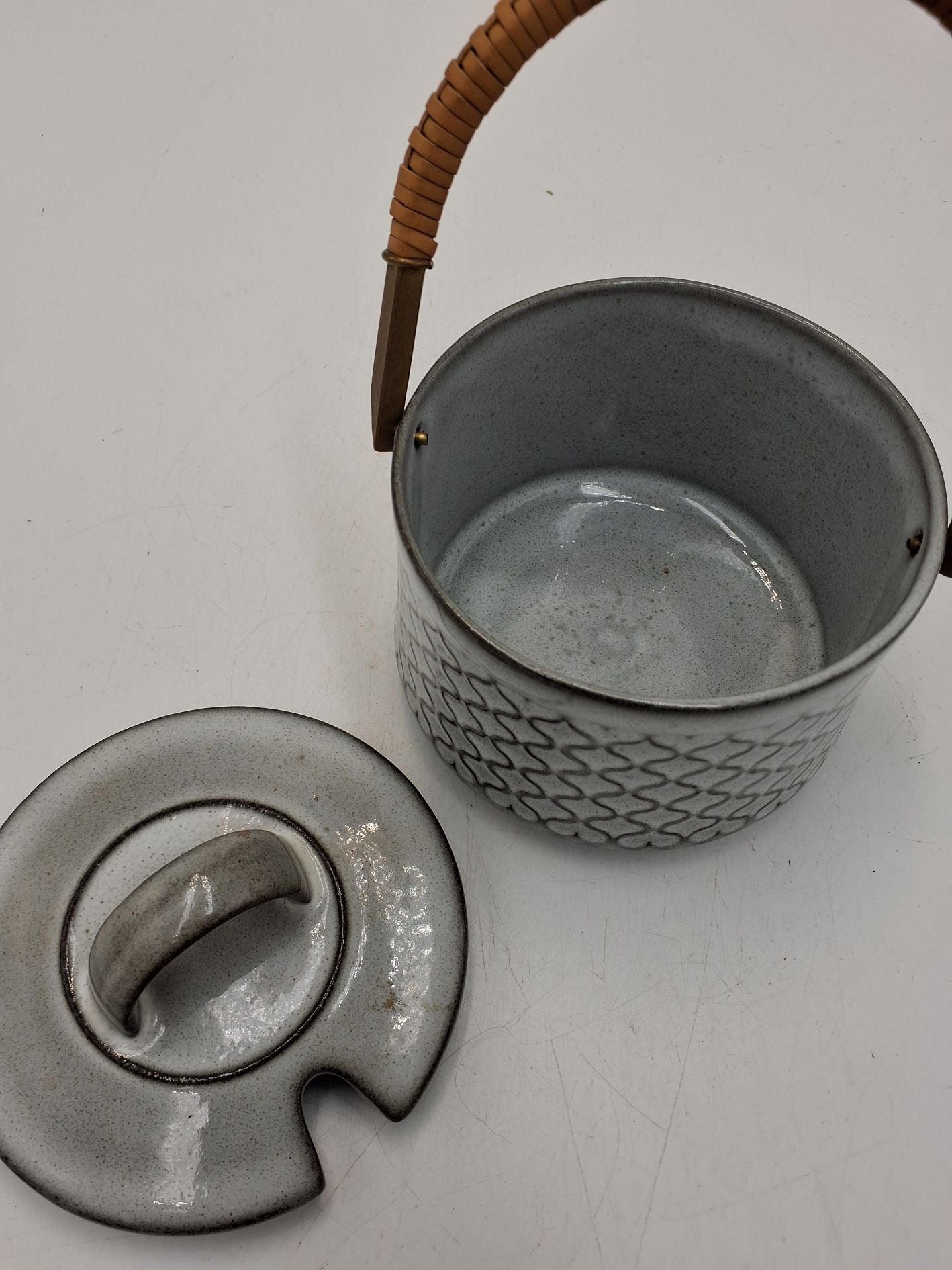 B&G kande, mælkekande og sukker
