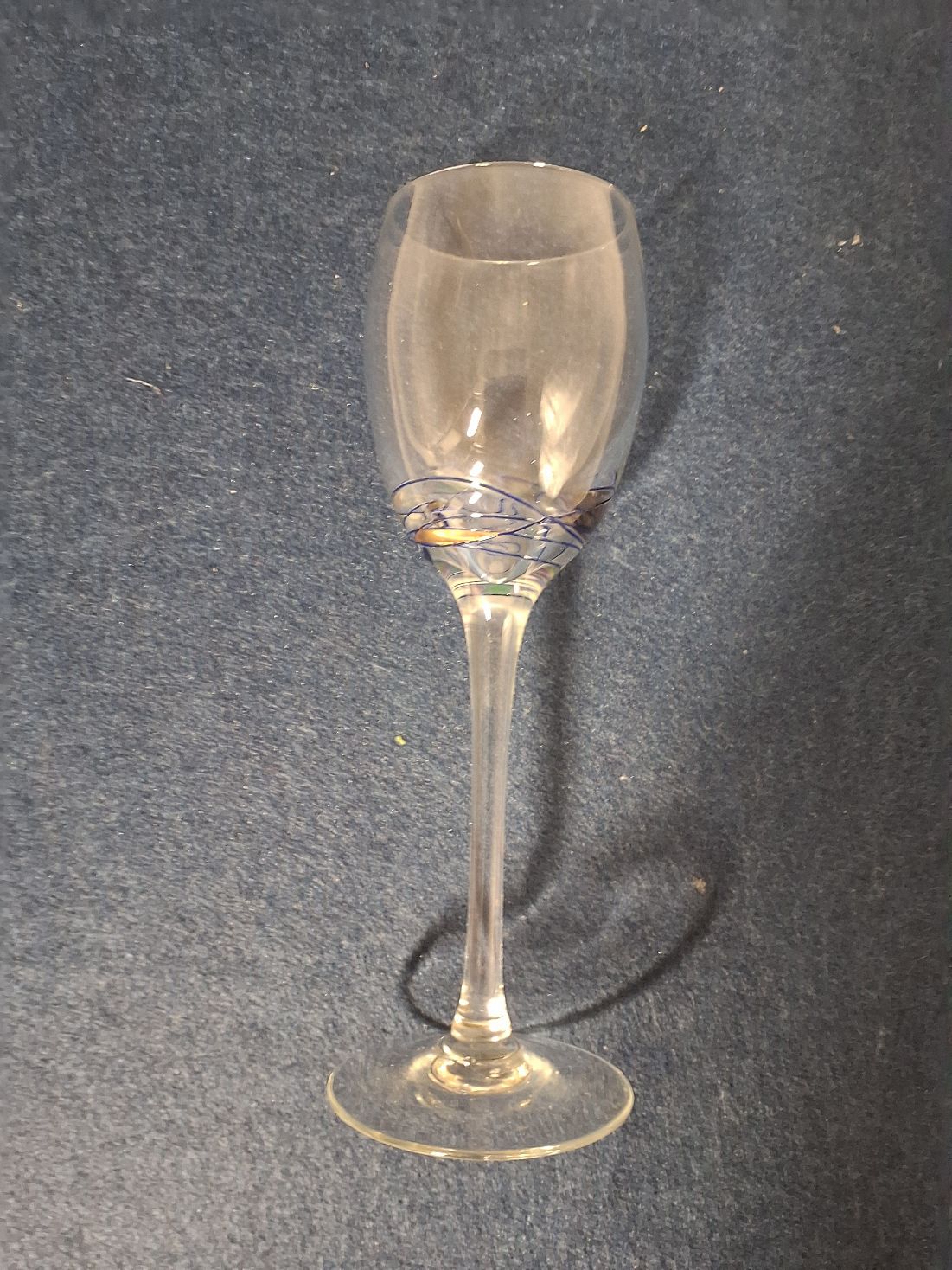 Papillon hvidvin 19 cm