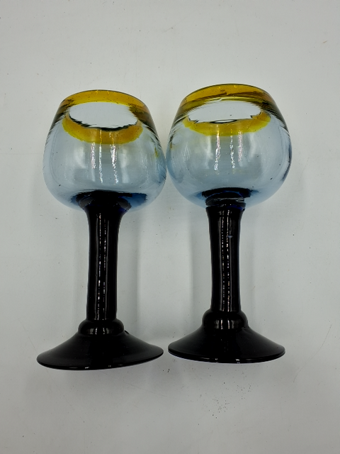 2 stk. Mundblæst glas