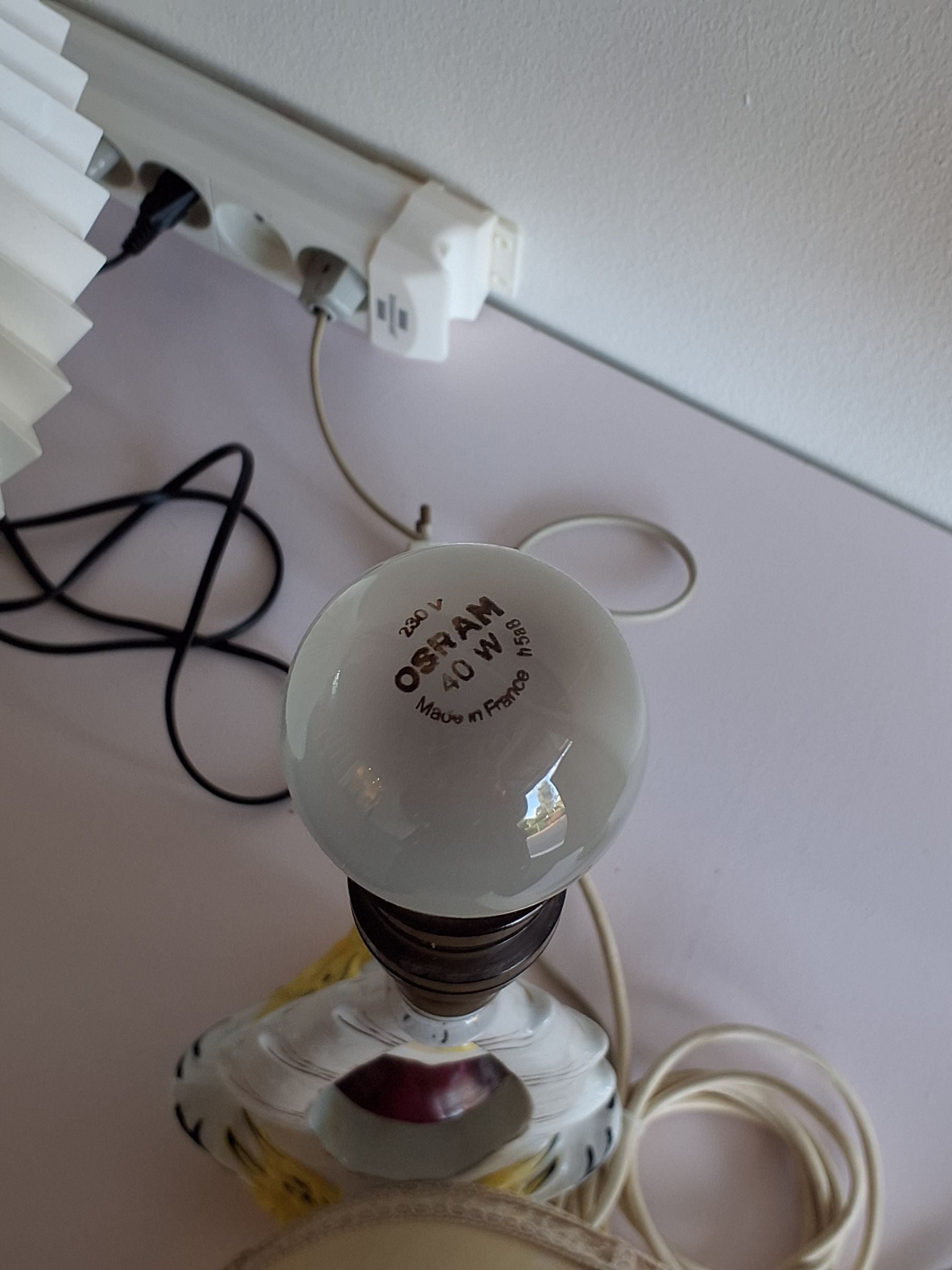 Porcelæn bordlampe