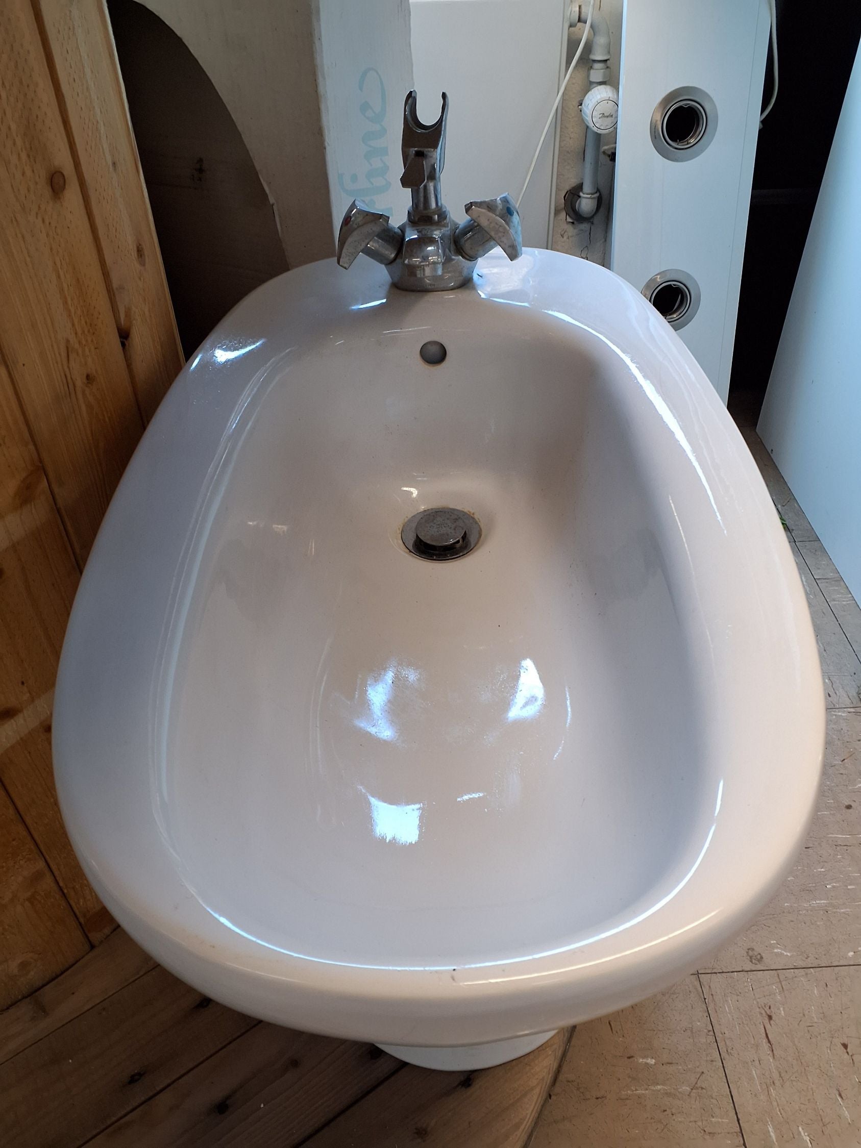 Roca Vicoria Bidet