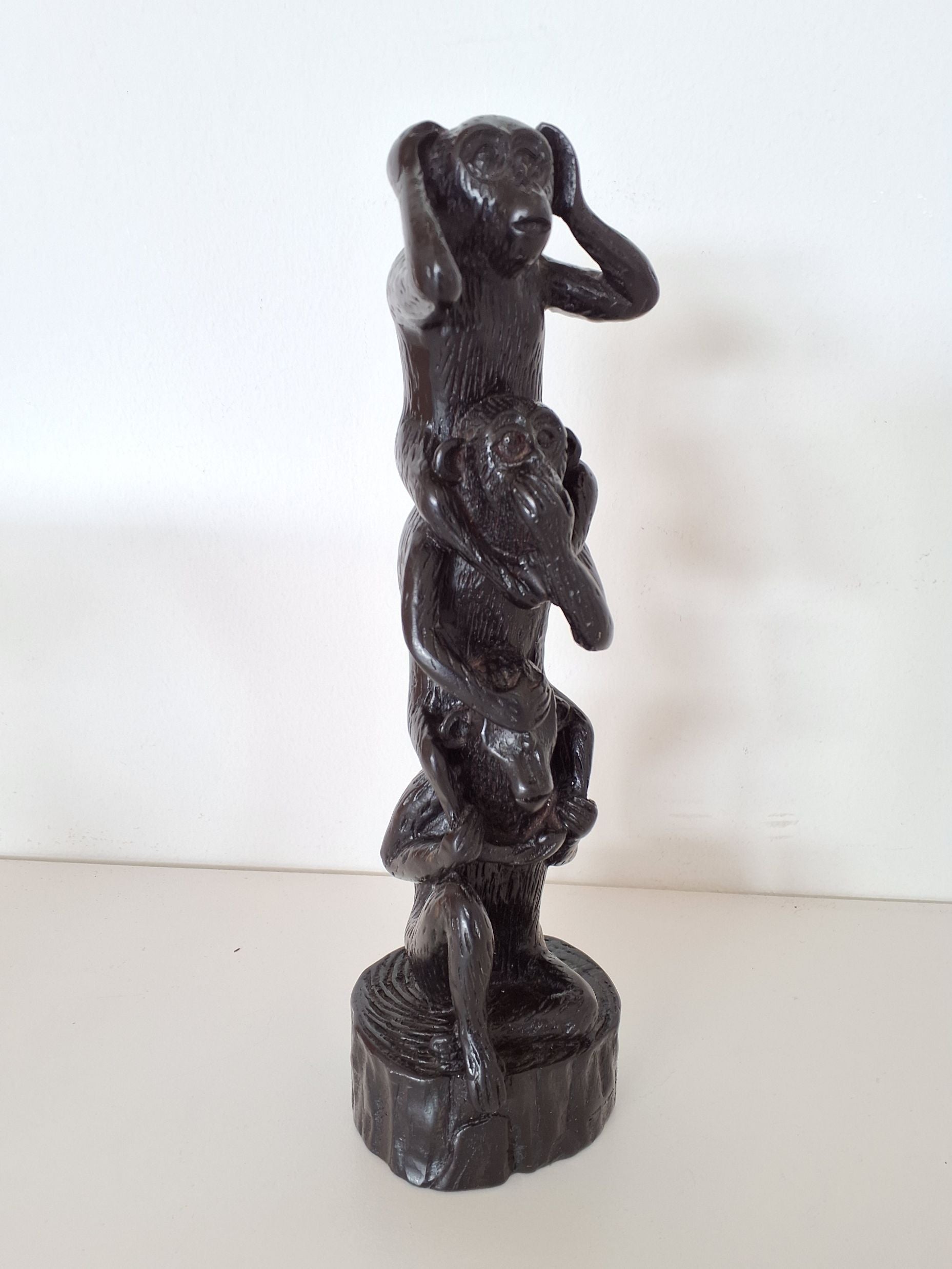 Tre abefigurer