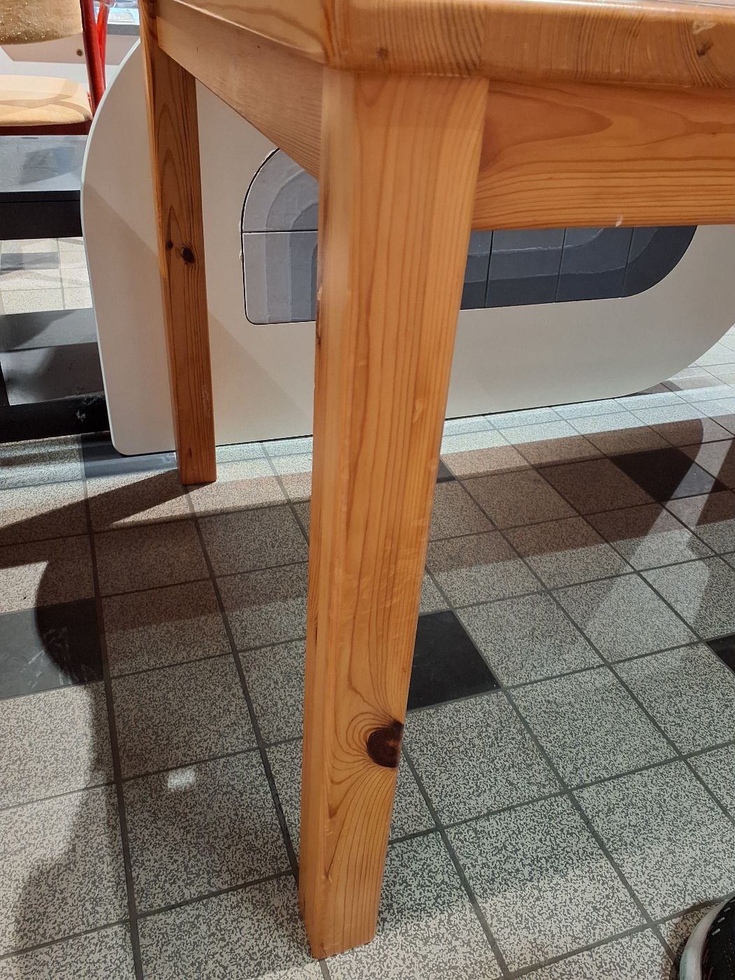 Spisebord