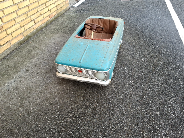 Pedal bil Retro. Ægte fund