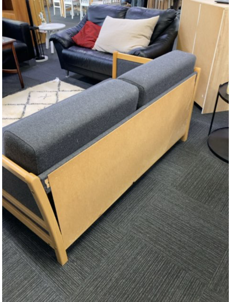 Sovesofa grå