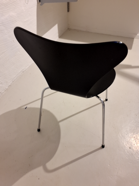 Arne Jacobsen 3107 Syver stol
