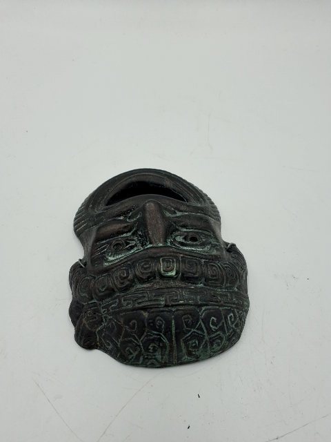 Maske af terracotta