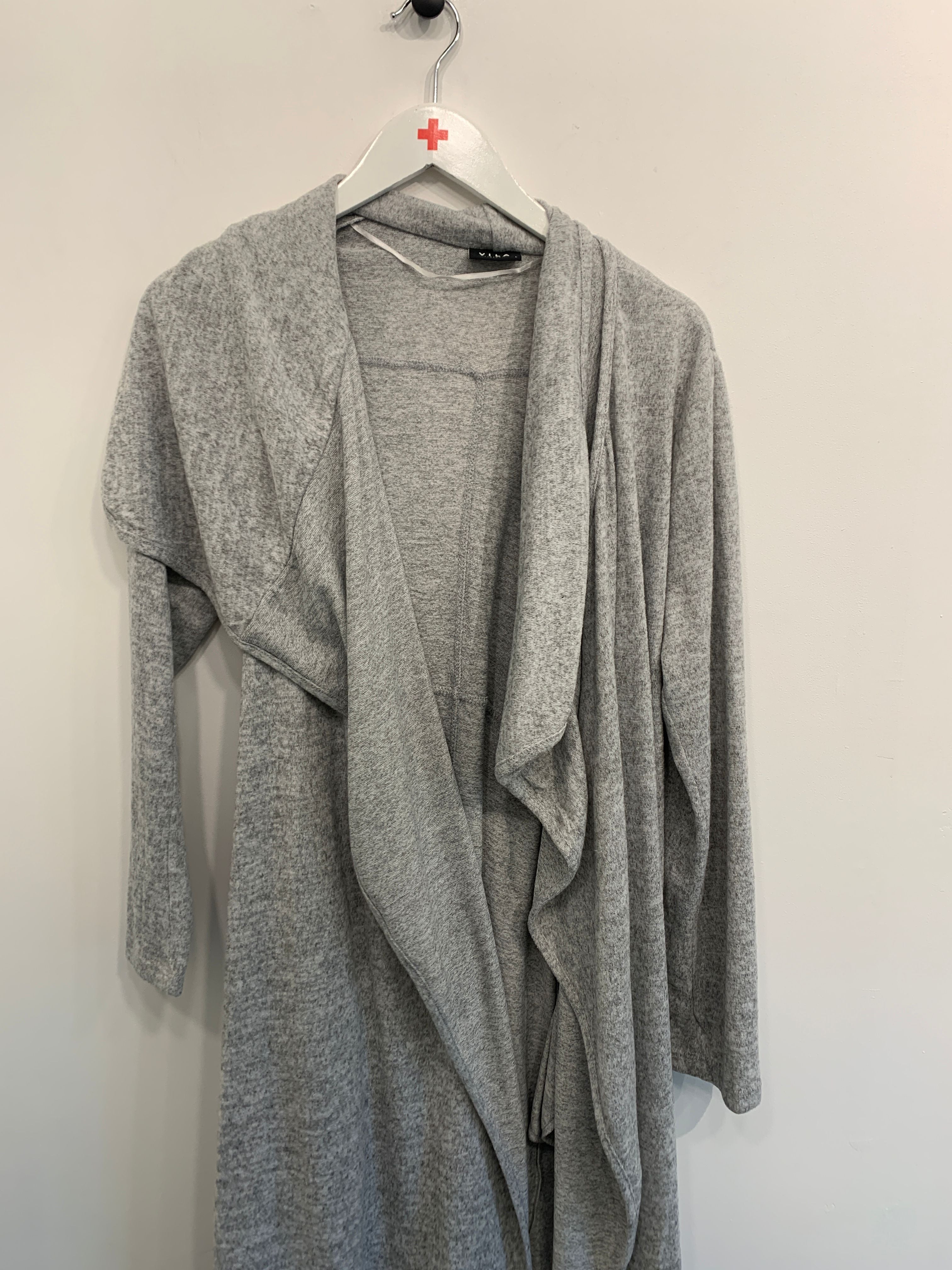 Vila Cardigan