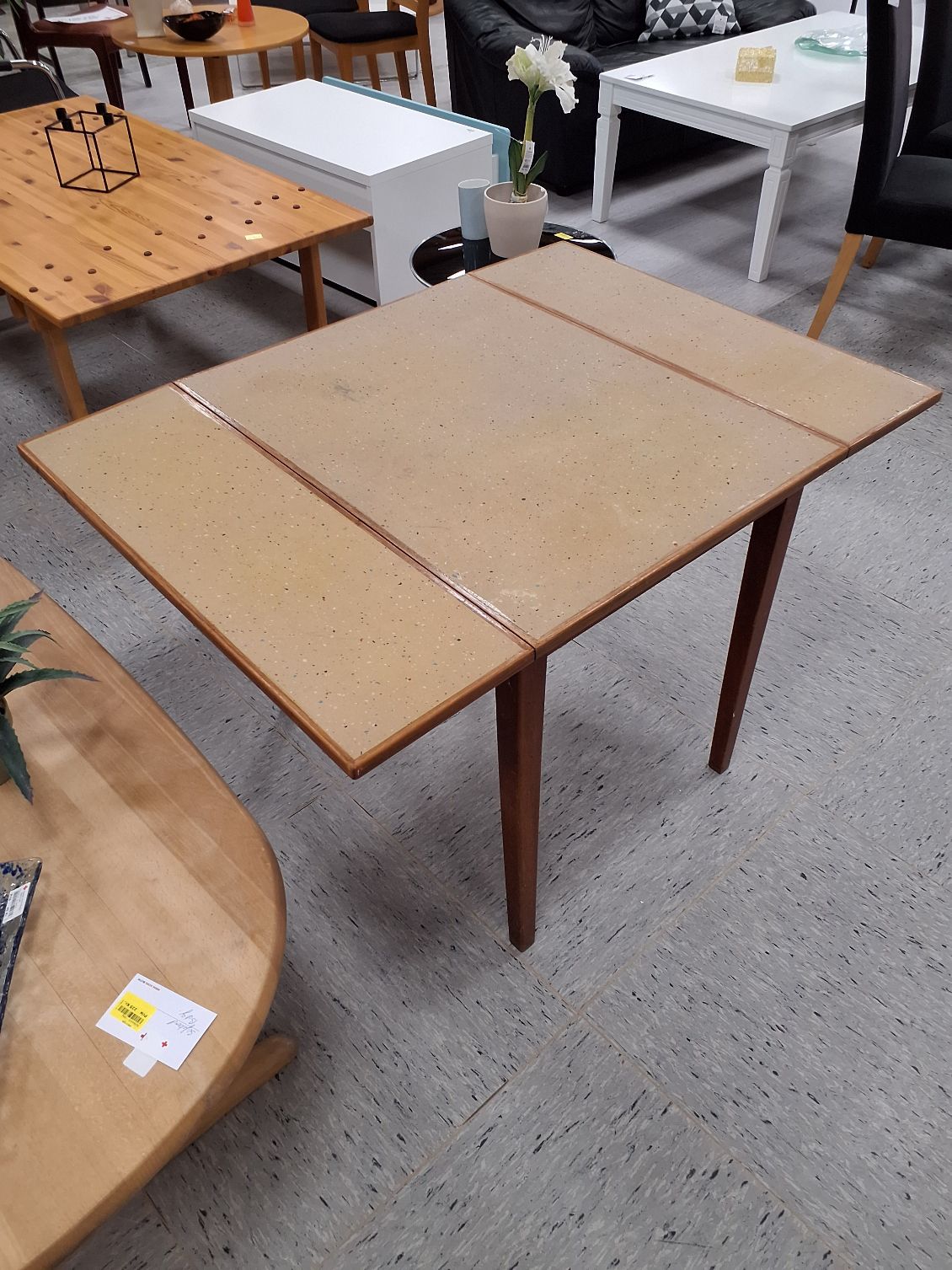 Vintage spisebord m. Udtræk