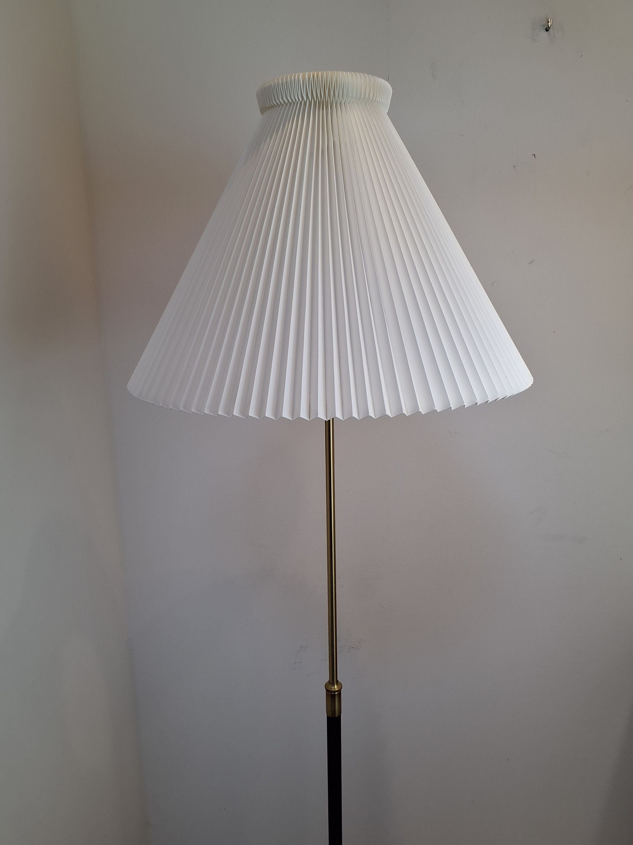 Le Klint gulvlampe
