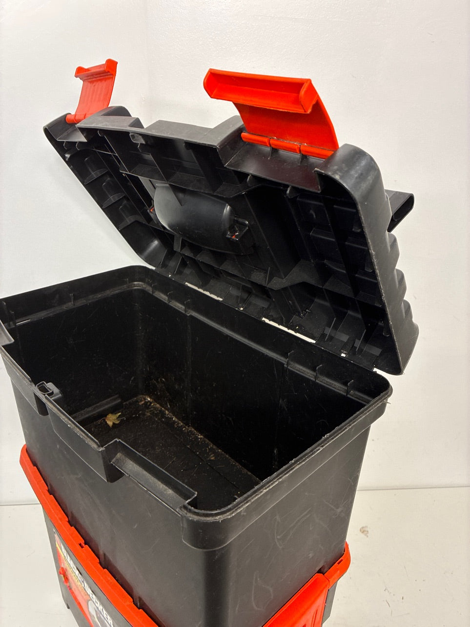 Black & Decker værktøjsboks/vogn