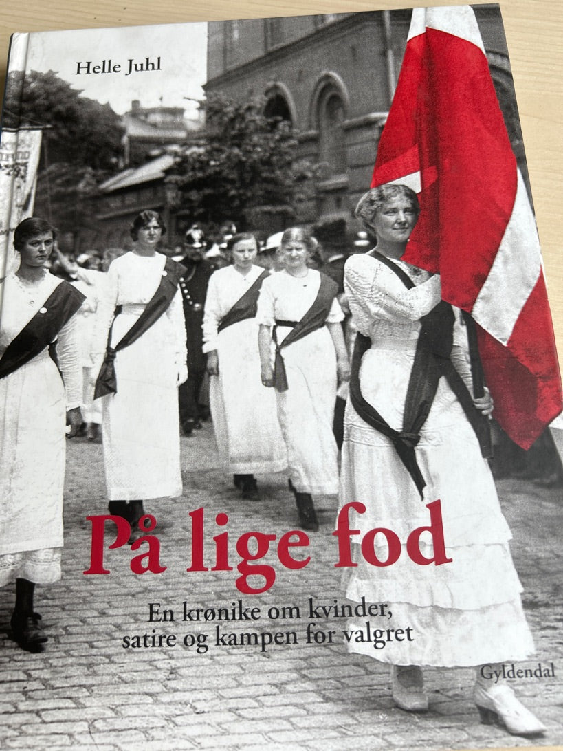 På lige fod