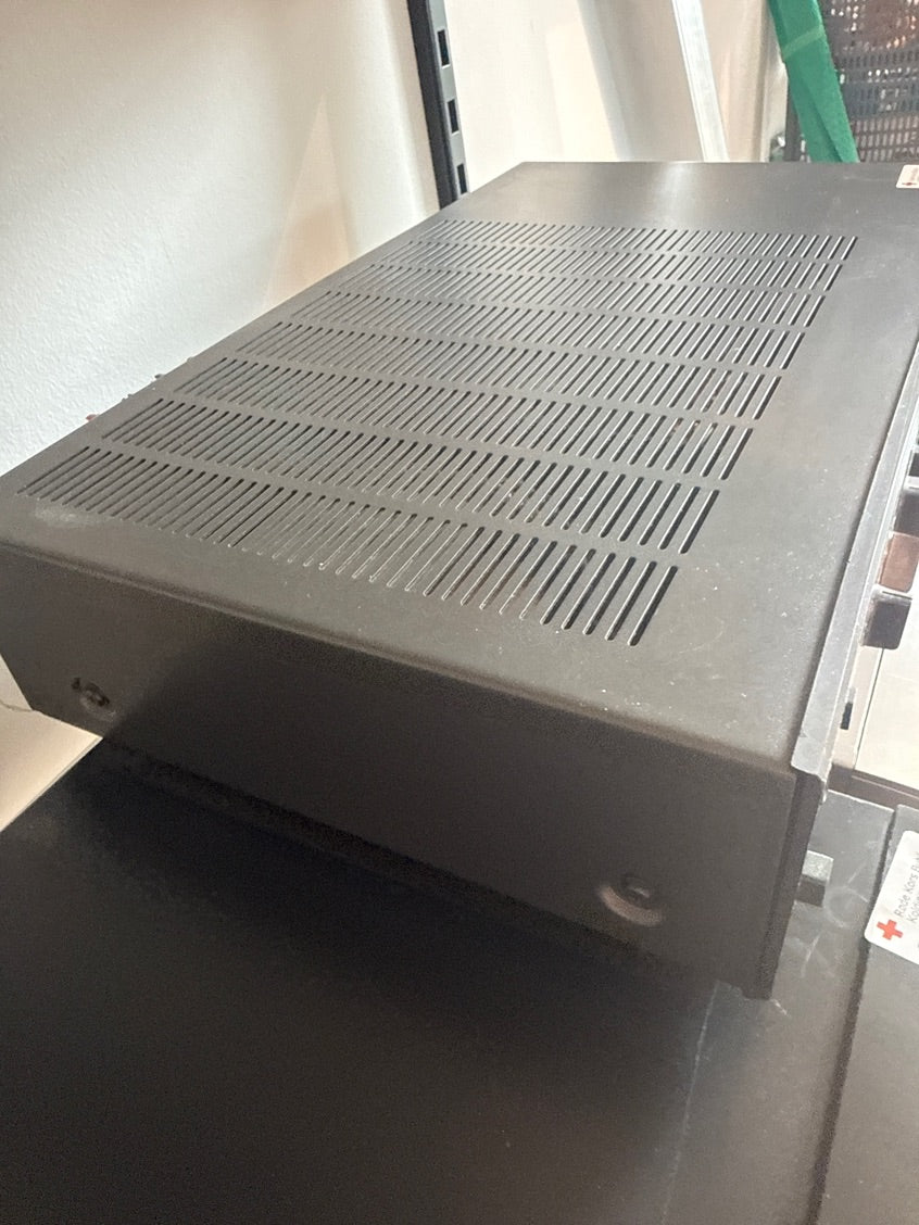 Stereo Receiver 7020i