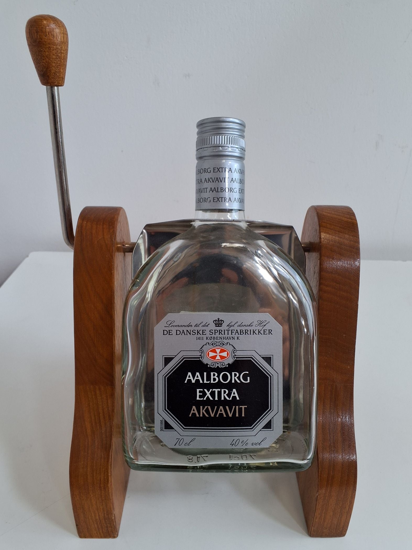 Snapsehælder fra Aalborg Akvavit