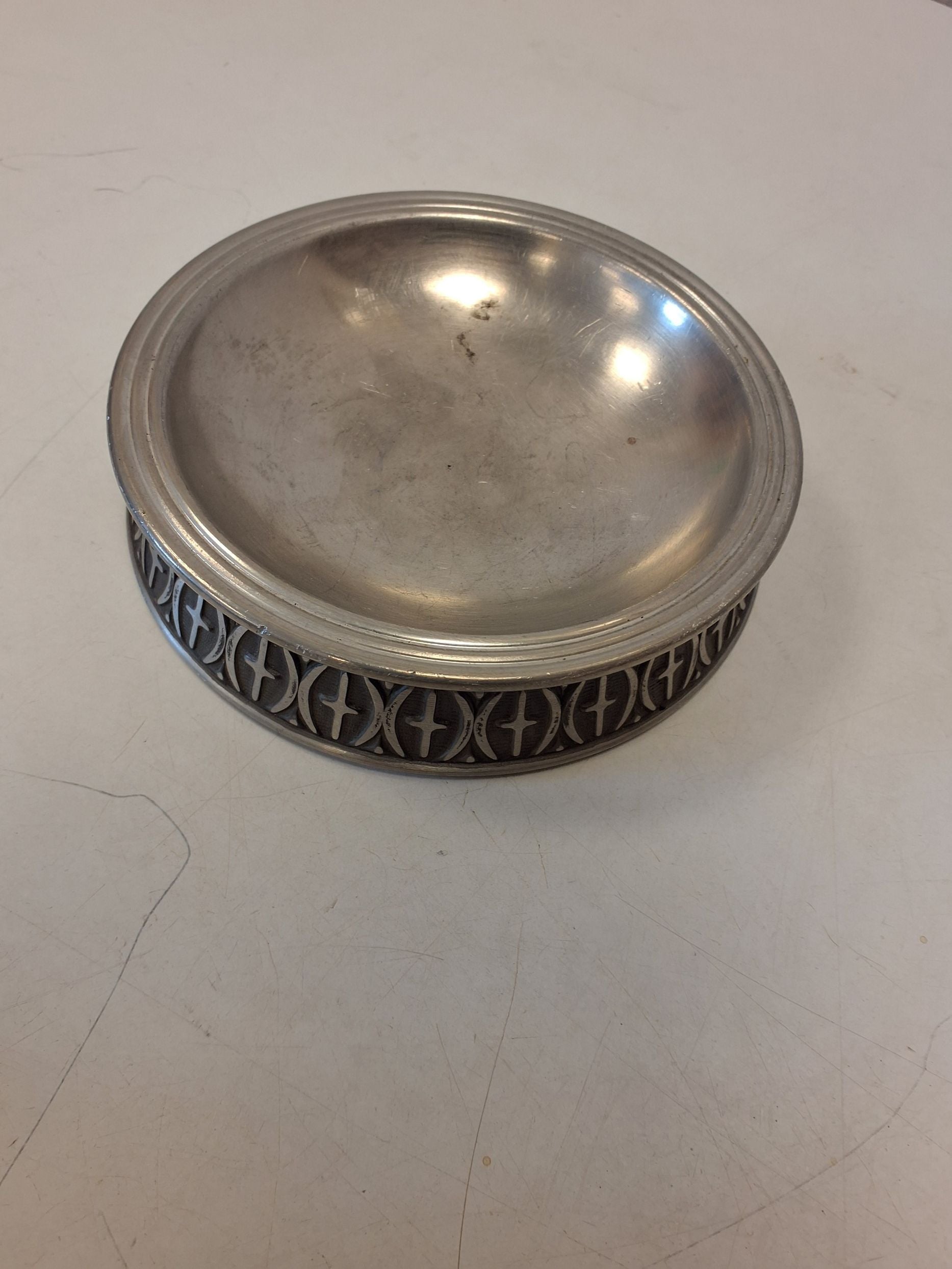 Vintage bordlighter og askebæger