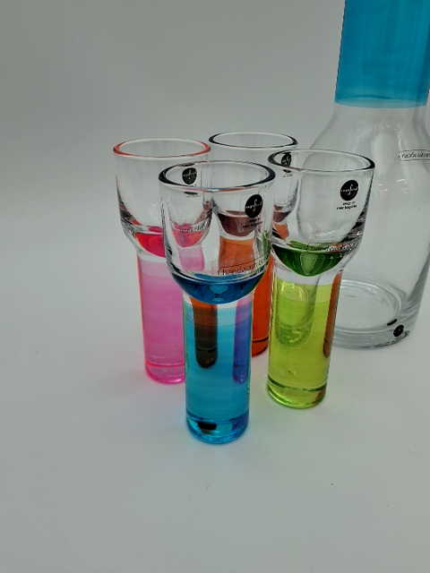 Sagaform flaske og 4 glas