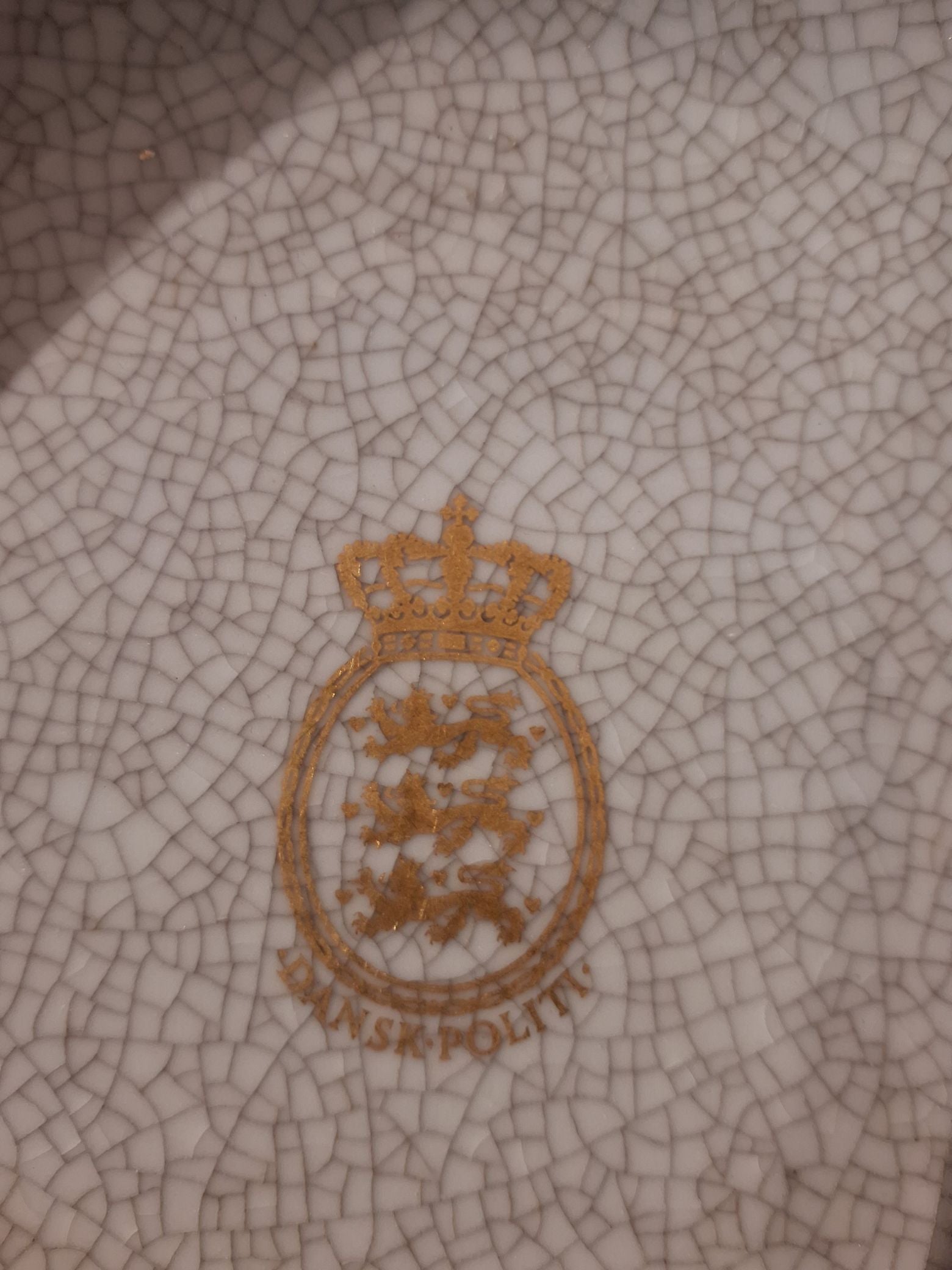 Royal Copenhagen askeskebæger med logo Dansk Politi