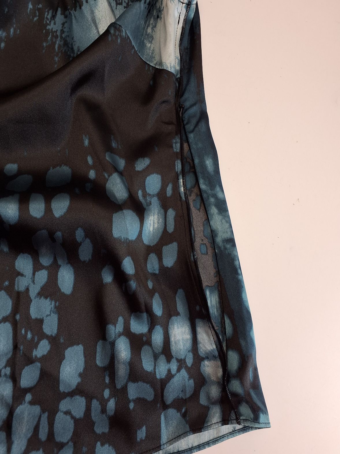 Tahari Top