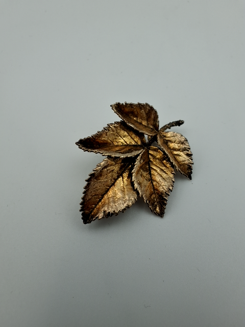 Broche Flora Danica