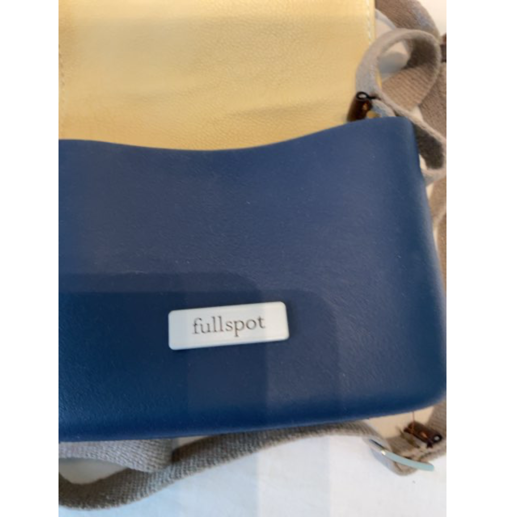 fullspot, Tasker (H067)