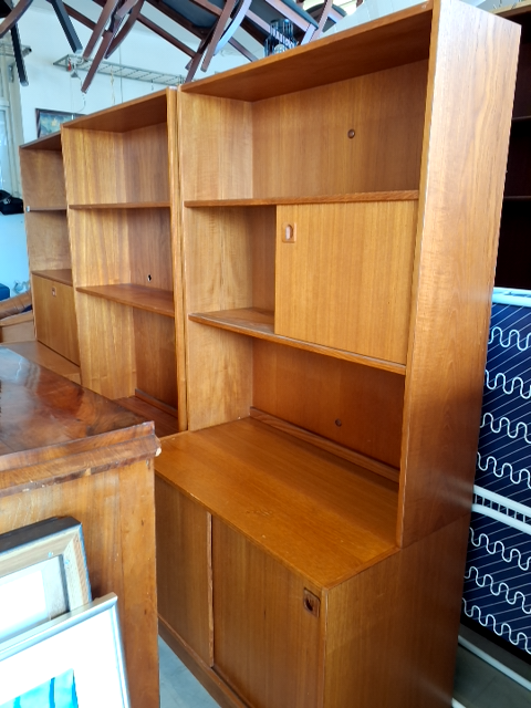 Reolsystem i teak