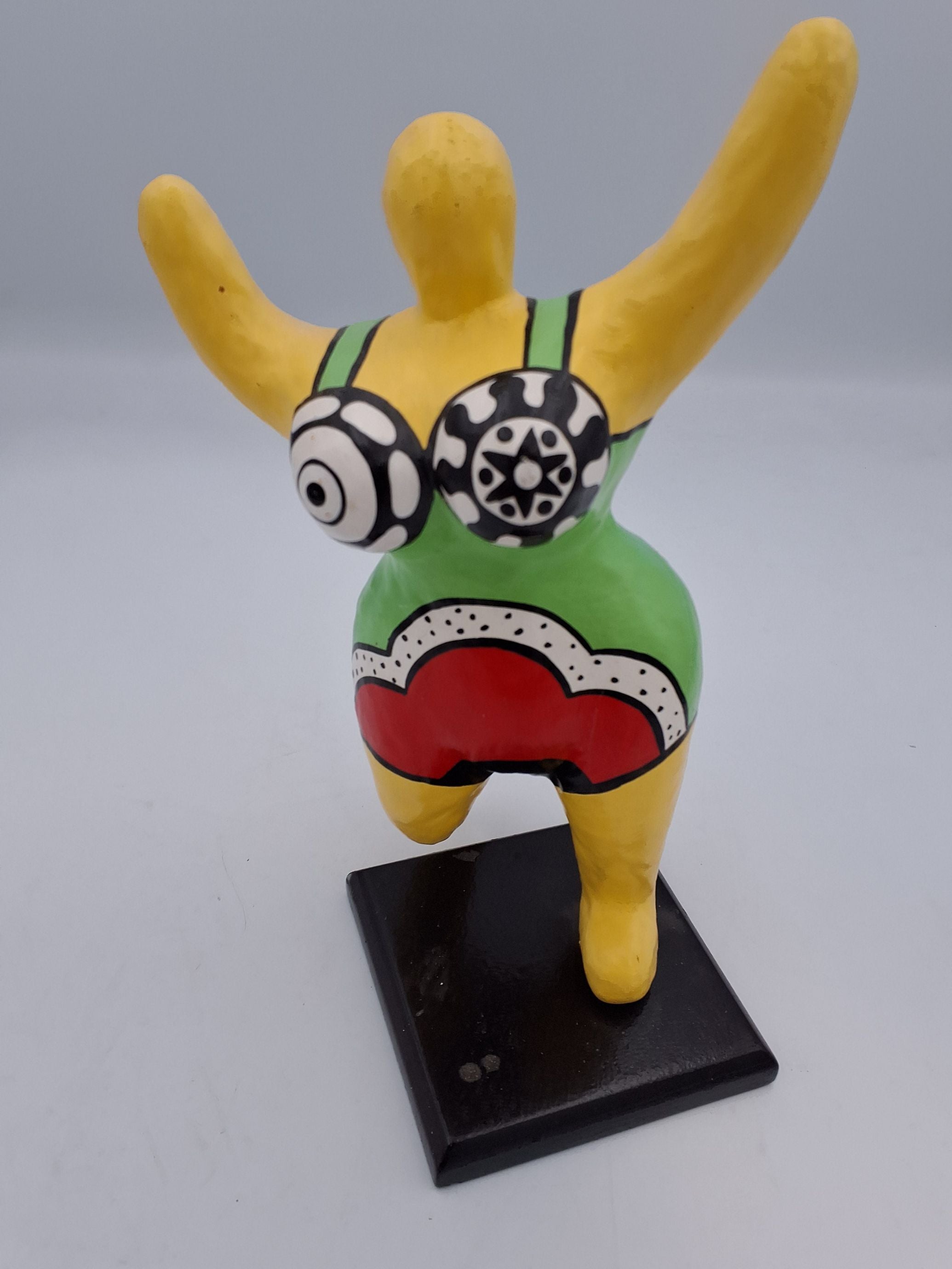 Niki de Saint -Phalle figur af dame