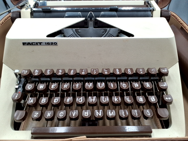 Rejse skrivemaskine fra 1960'erne