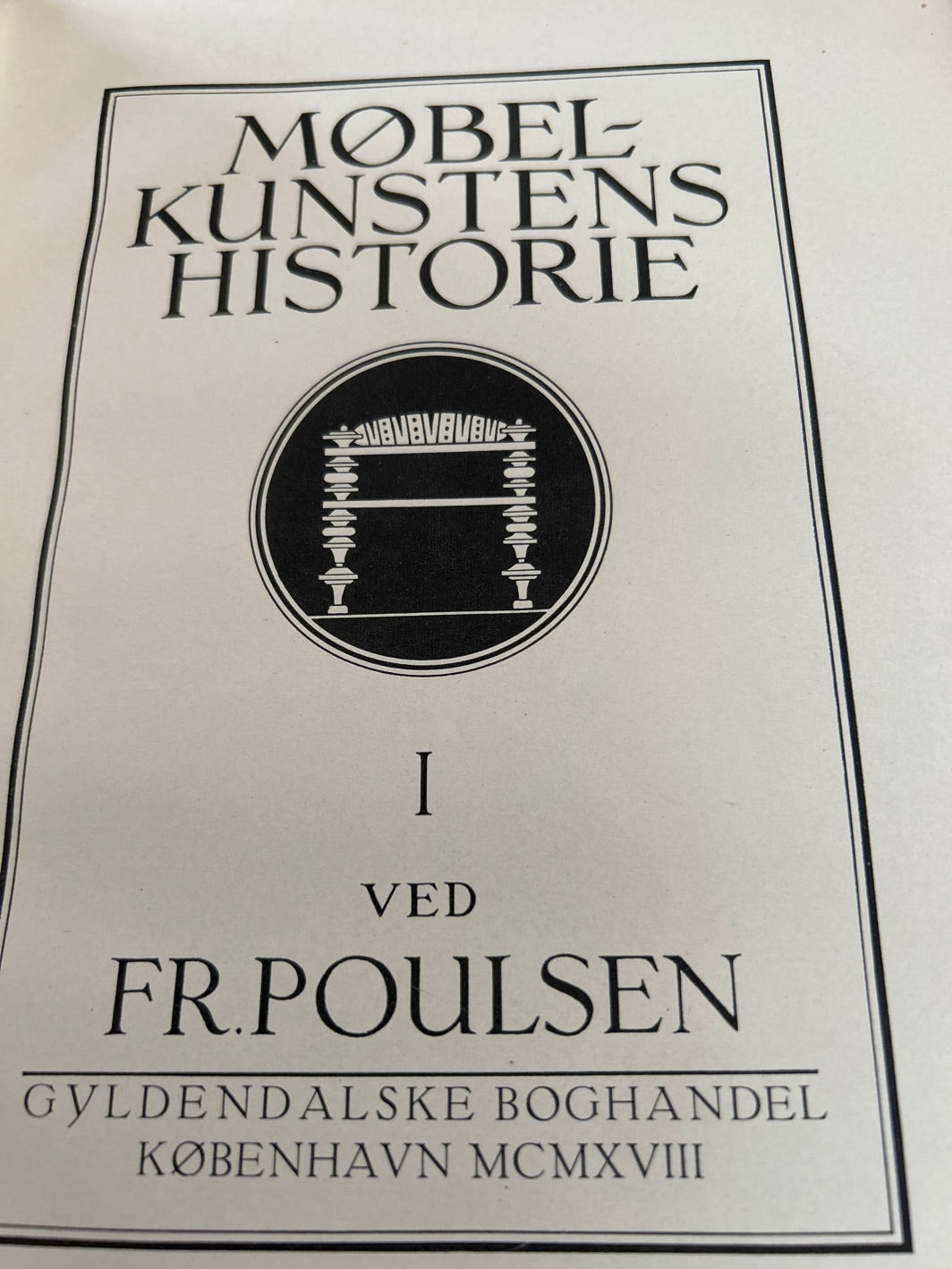 Møbelkunstens historie