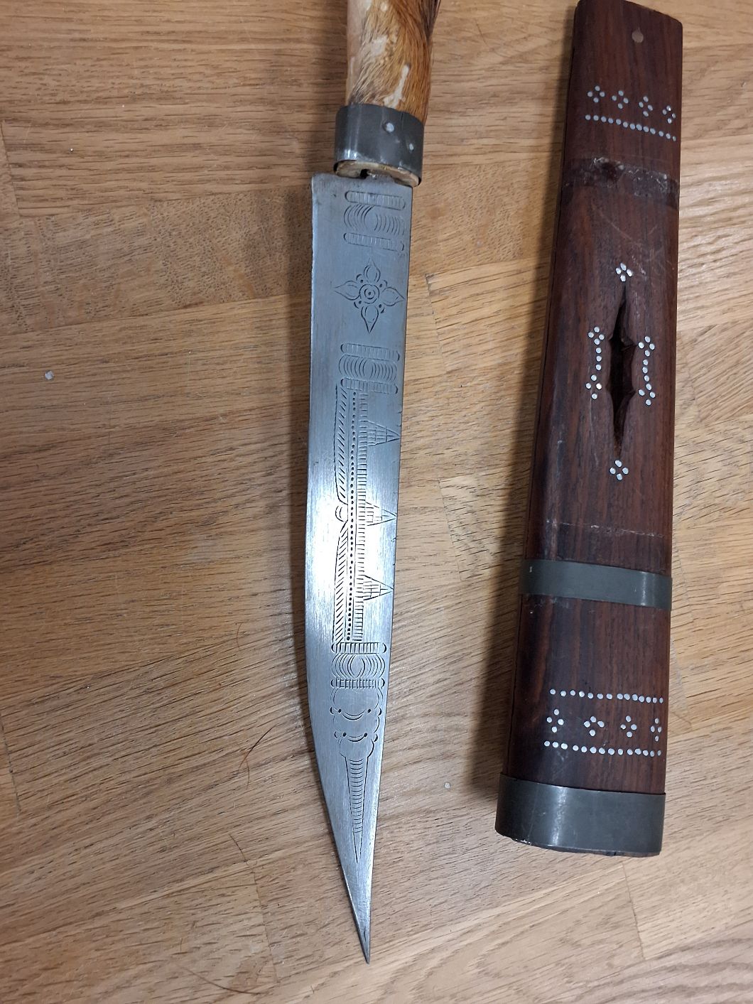Jagtkniv, gammel finsk elghornskniv